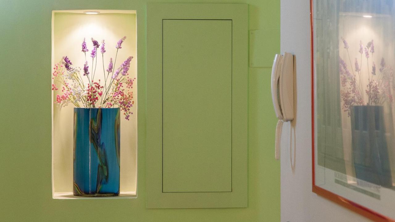 Trevi Colour- In Appartement